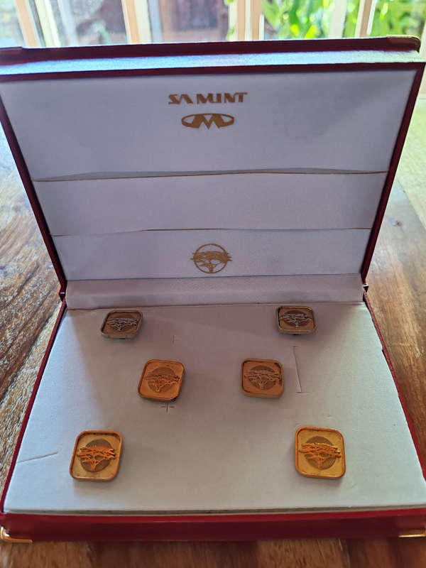 Cufflinks 6 x First National Bank Cufflinks