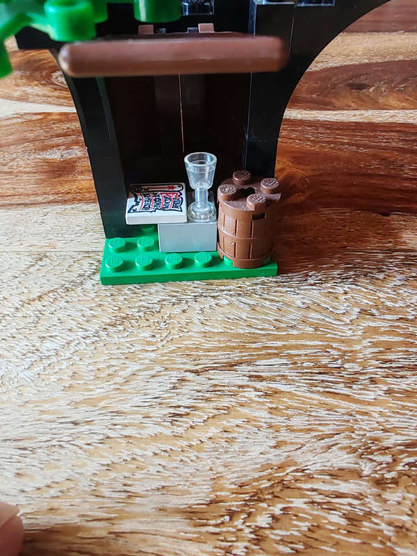 Lego 6020 Magic shop - Incomplete