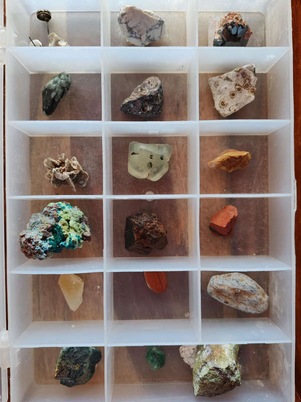 18-Piece Mineral and Crystal Collection  Dioptase, Goethite, Calcite, Jasper & More
