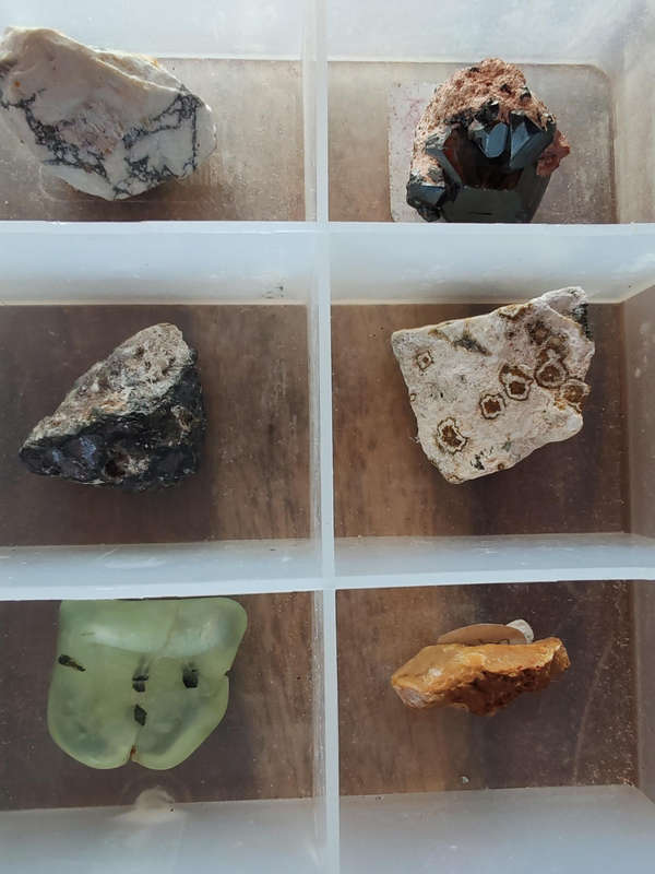 18-Piece Mineral and Crystal Collection  Dioptase, Goethite, Calcite, Jasper & More
