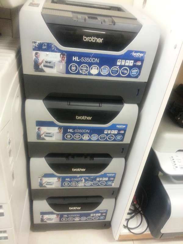 Brother LaserJet HL-5350dn A4 Mono Laser Printer Prints in black and white only - Refurbished