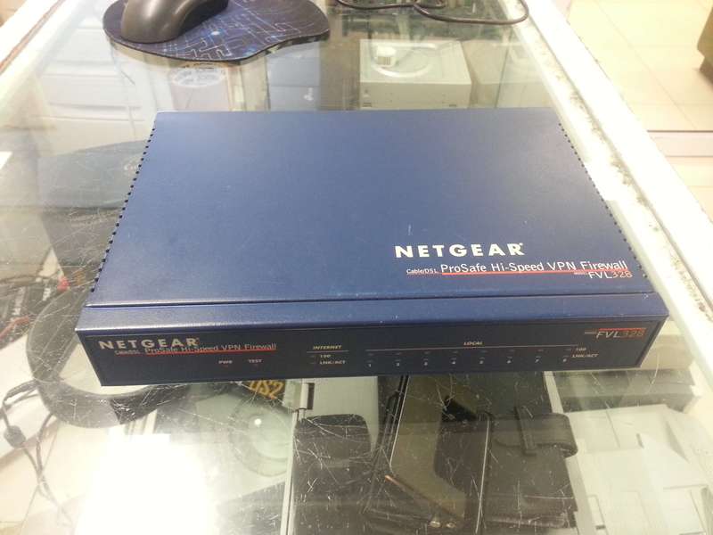 Netgear Prosafe FVL328 Network VPN Firewall Router