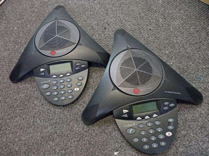 Polycom SoundStation2 - Analog conference phone for up to 10 people