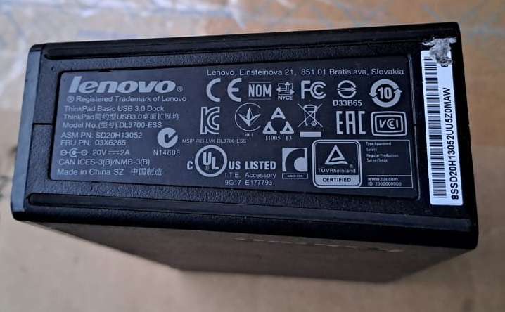 Lenovo ThinkPad USB 3.0 Docking Station (DL3700-ESS)