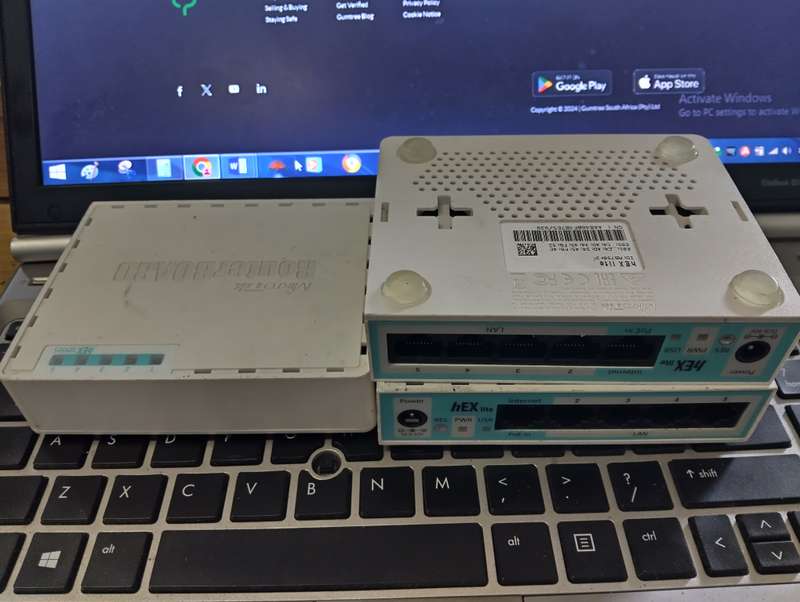MikroTik hEX Lite 5 Port Ethernet Desktop Router | RB750r2