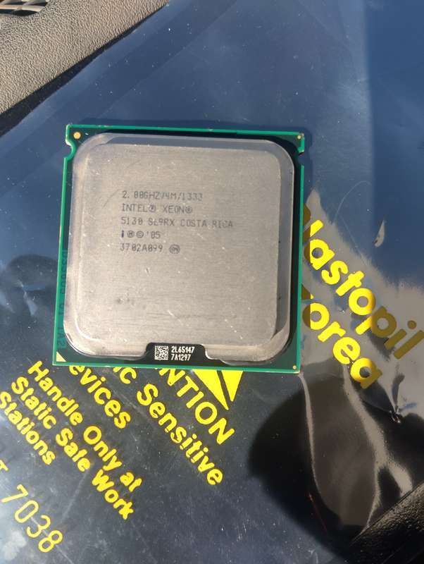 Intel Xeon Processor 5130 4M Cache 2.00 GHz 1333 MHz