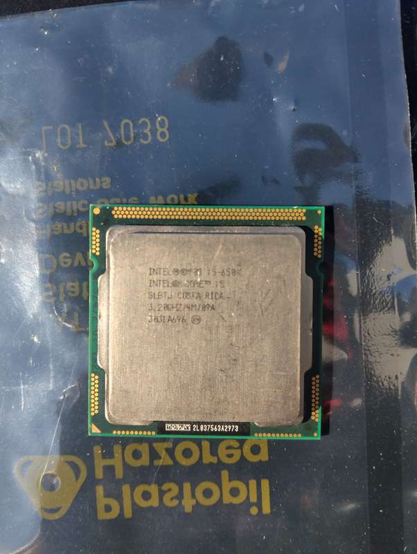 Intel Core i5-650 Processor 3.20 GHz 4 MB Cache Socket
