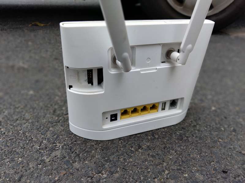 Huawei B315S-936 4G LTE Wifi Modem Router