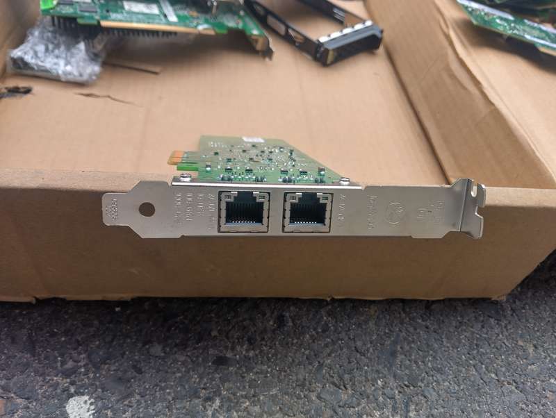 Dell Dual Port Gigabit Ethernet Pci-e Network Card 01P8D1 (G18758-001)