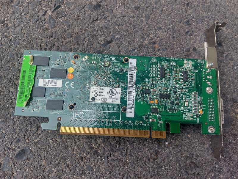 Dell ATI-102-A924 B Radeon X1300 256MB DDR PCI-E Video Card W/ DVI & S-Video out