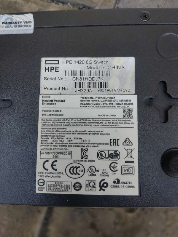 HPE OfficeConnect 1420 8G Switch 8-port Unmanaged Gigabit Ethernet switch