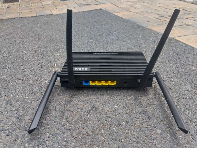 Netis AX1800 Dual Band Wireless Router  Model:N6