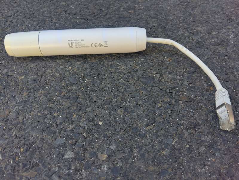 Ubiquiti INS-3AF-O-G Instant 802.3af Gigabit Outdoor POE Adapter
