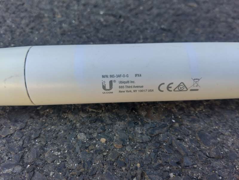 Ubiquiti INS-3AF-O-G Instant 802.3af Gigabit Outdoor POE Adapter