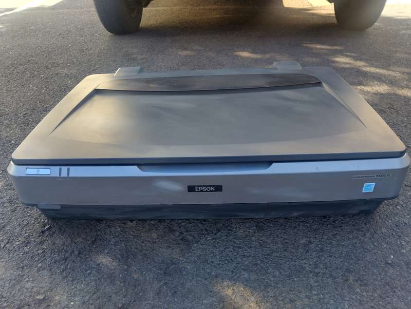 Epson Expression 10000XL Wide-Format Graphic Arts Flatbed Scanner