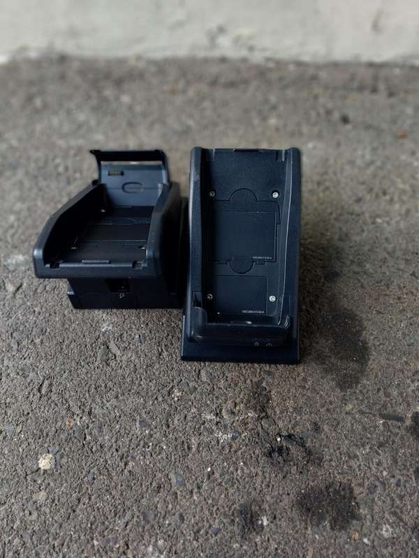 VeriFone VX670-B Charging Base