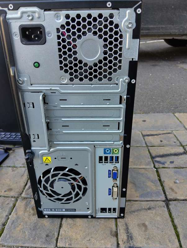 HP 280 G1 MT Business Desktop PC 500g HDD, 16gb RAM, W10, + 19inch Monitor
