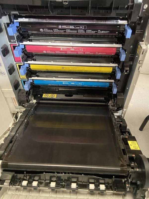 HP Color Laserjet 5550 Printer