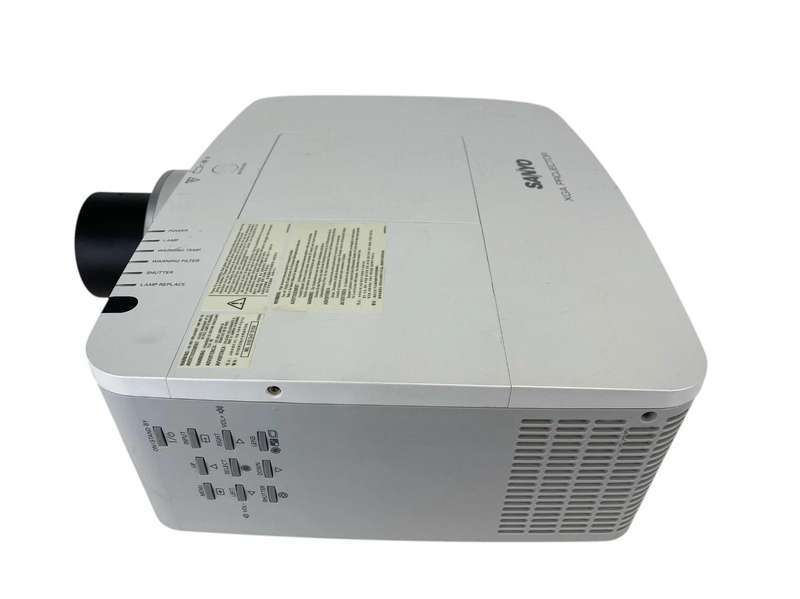 Sanyo PLC-XM100L XGA Full HD 1080P Projector