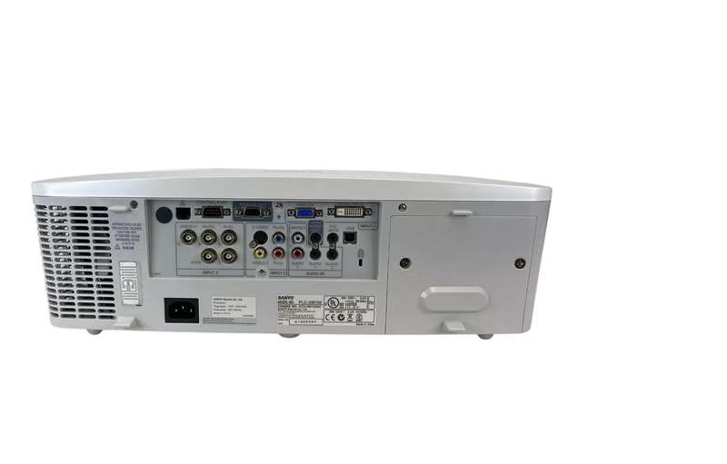 Sanyo PLC-XM100L XGA Full HD 1080P Projector