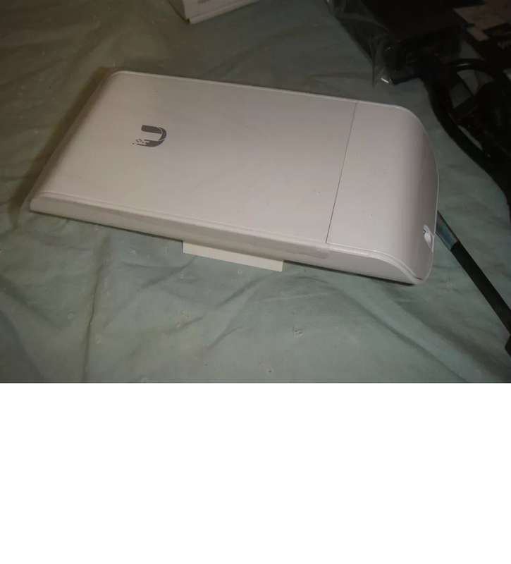 Ubiquiti UISP airMAX NanoStation M5 5GHz Indoor/Outdoor Mimo 13dBi CPE
