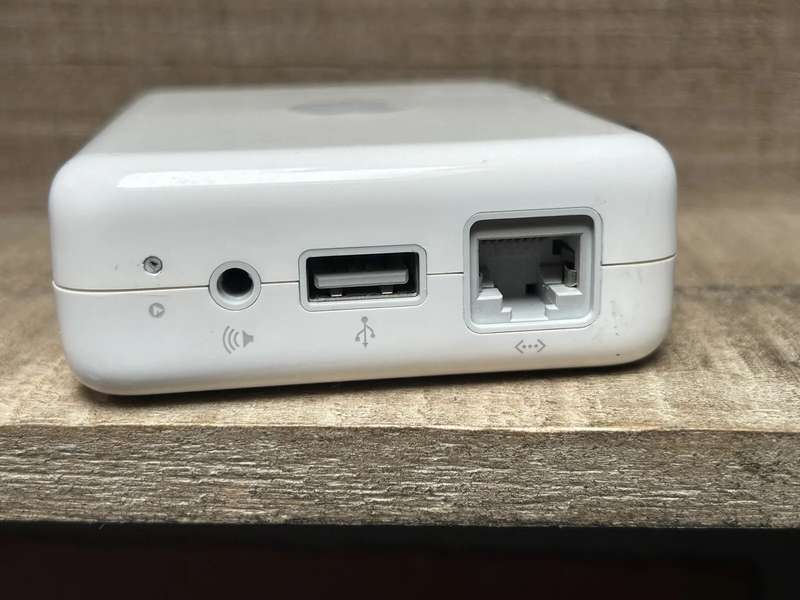 Apple Airport Express A1264 WiFi Base Station 2nd Generation 802.11n