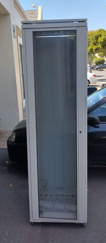 42U Server Cabinet 2metre high (206cm x 60cm x 60cm)