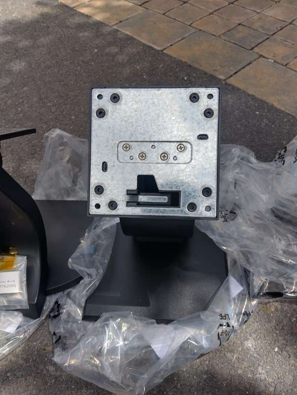 Toshiba/IBM Touch screen Monitor Stand (Model: 6200/6149)