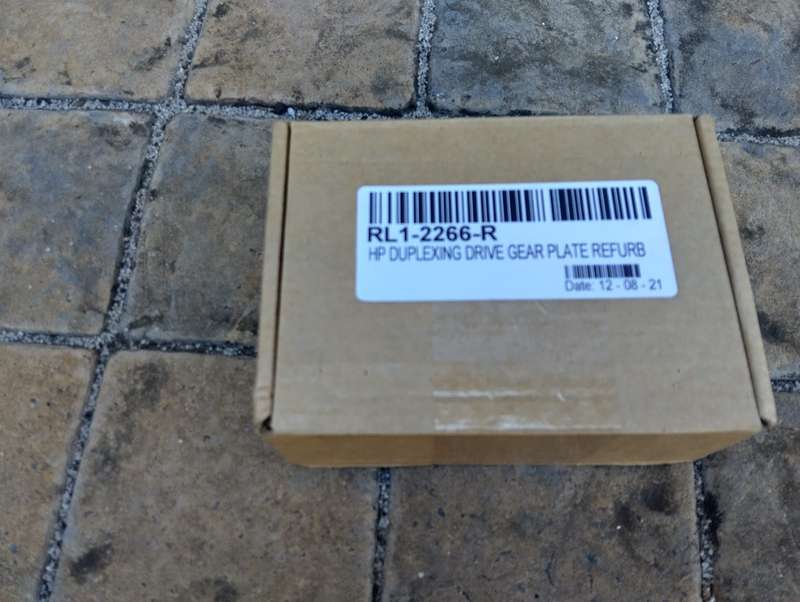 HP RL1-2266-000CN Plate - Duplexing Drive Gear Plate