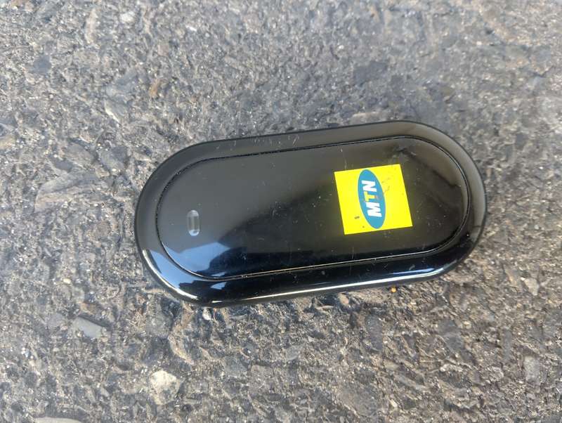 Huawei E220 HSDPA USB Modem Dongle