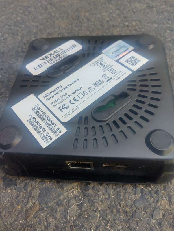 Ncomputing Network Virtual Terminal  Model: L400 Thin Client vSpace Pro (Z9611F6MR)