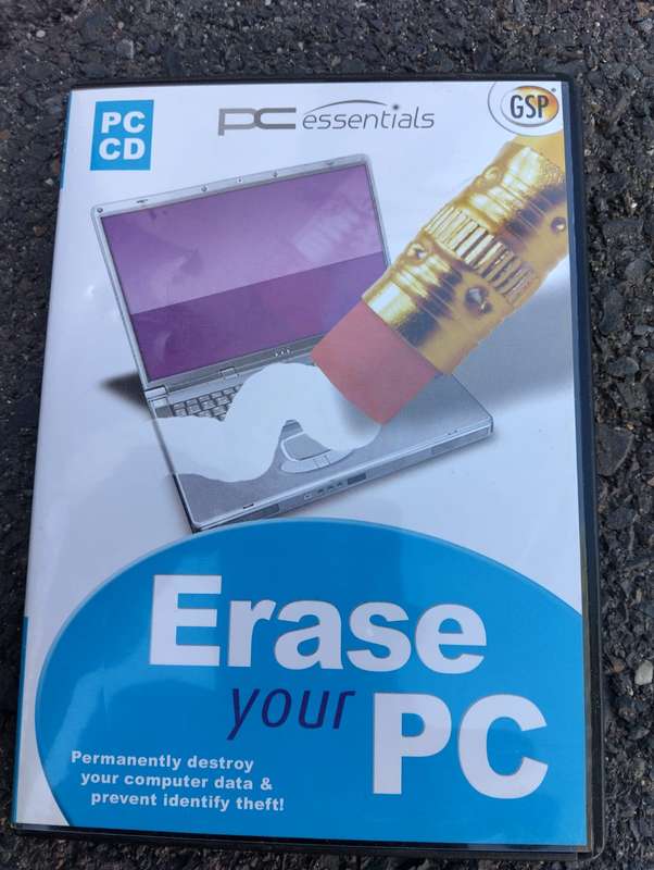 PC Essential Erase your PC  PC CD-ROM
