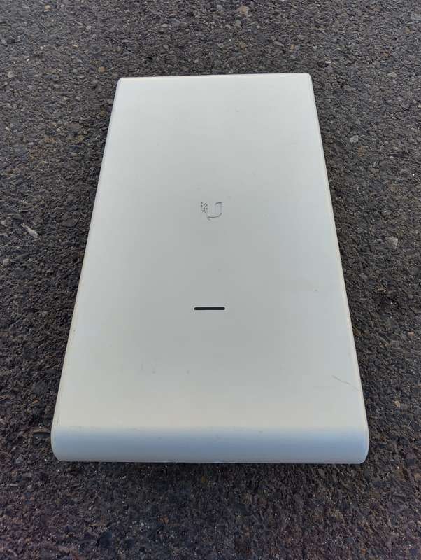 Ubiquiti UniFi 5 Mesh Pro Wi-Fi 5 Access Point U5-MESH-PRO