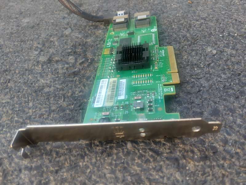 LSI SAS3081E-R 8-Port Internal SATA/SAS 3Gb/s RAID Controller Card (L3-00159-02C)