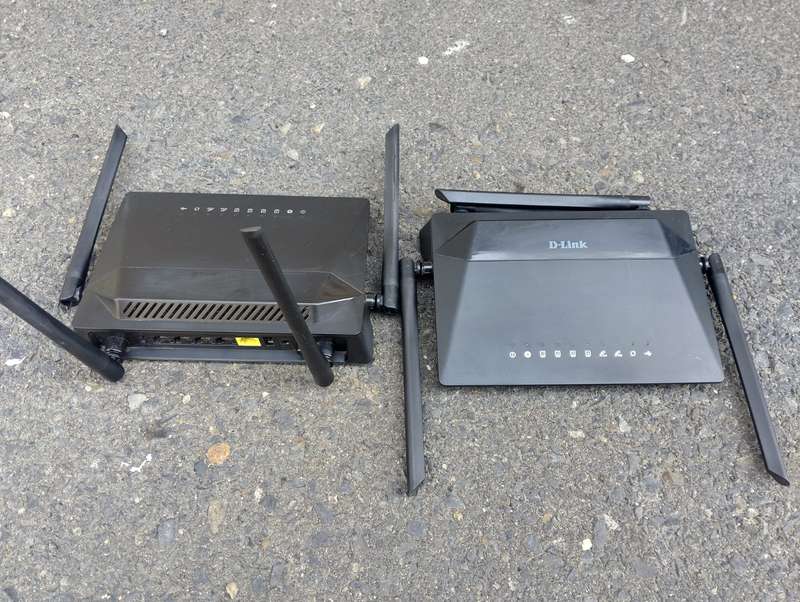 D-LINK DIR-825 WiFi Dual Band 5GHz AC1200 MU-MIMO Gigabit Router External Antenna
