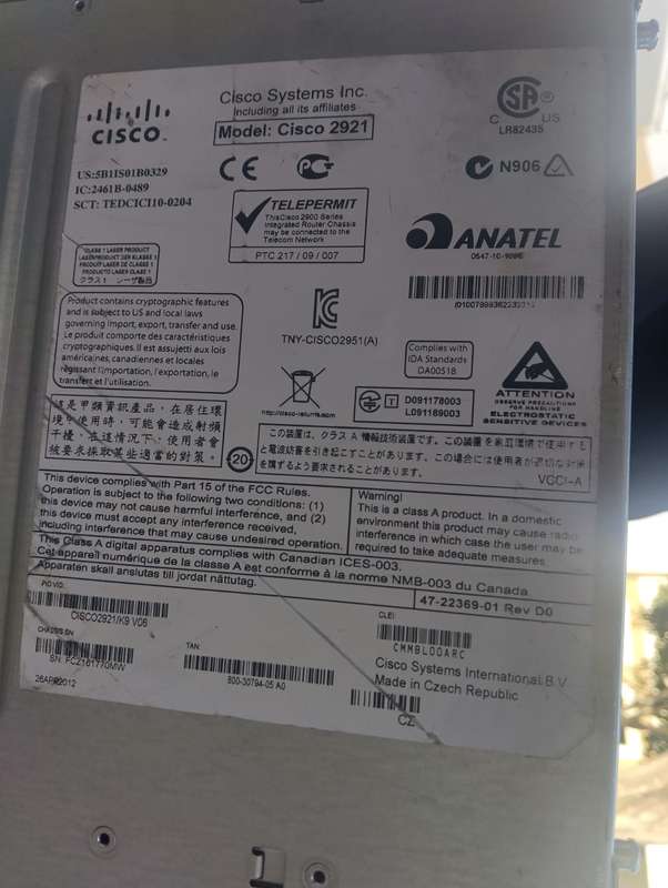 Cisco 2900 Series Integrated Services Router - Cisco 2921/K9 V06