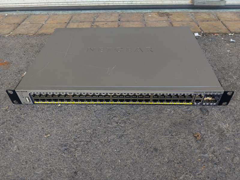 Netgear ProSafe 48 Port Gigabit L2 + POE + Managed Switch M4100-50G-POE+ (GSM7248P)