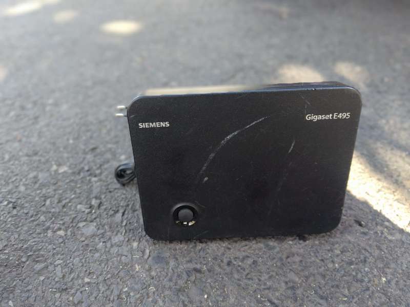 Siemens Gigaset E495 (VOIP Base Station)