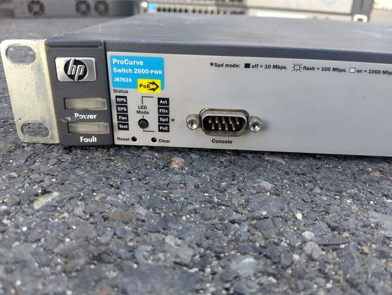 HP J8762A - HP Procurve 2600-8-PWR Gigabit Switch