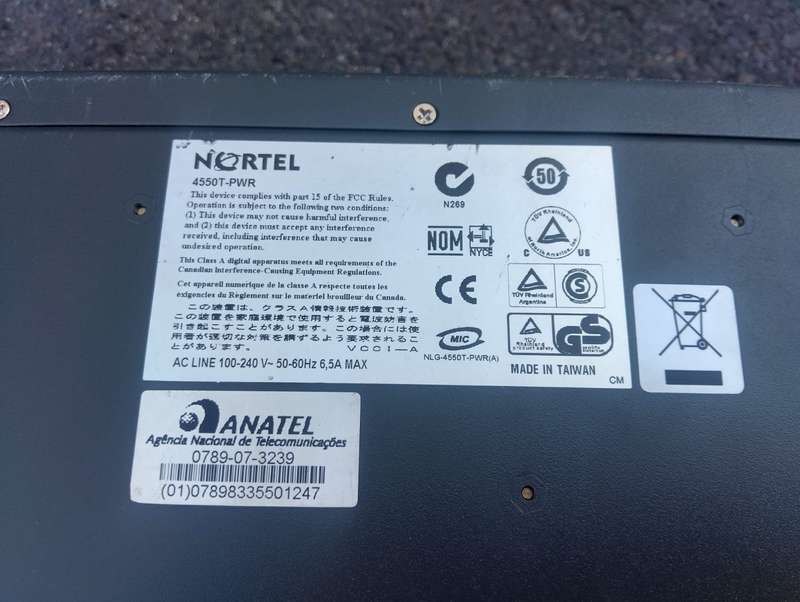 Nortel Avaya Ethernet Routing Switch 4550T-PWR 48 PoE Ports AL4500A12-E6
