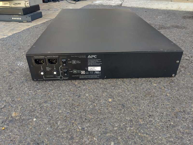 APC Rack Side Air Distribution Unit  ACF202BLK, 2xFan, 2x(200-240V)