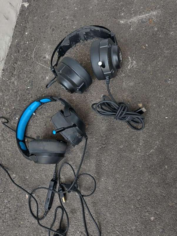Yoro USB LED Gaming Headsets  Noise Cancellation