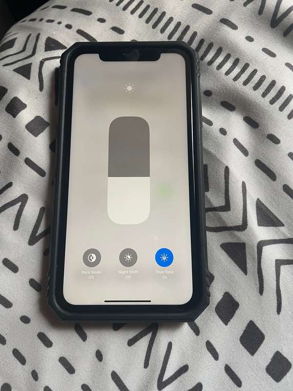 Pre loved iPhone 11