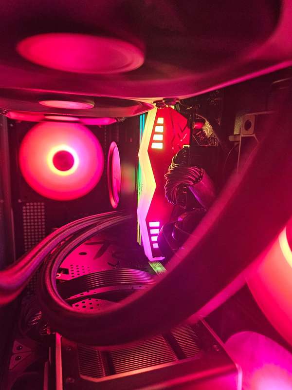 Microform 16GB (2x8GB) DDR4 3200MHz RGB Gaming RAM