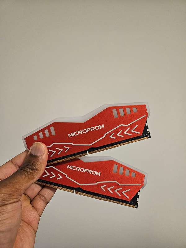 Microform 16GB (2x8GB) DDR4 3200MHz RGB Gaming RAM