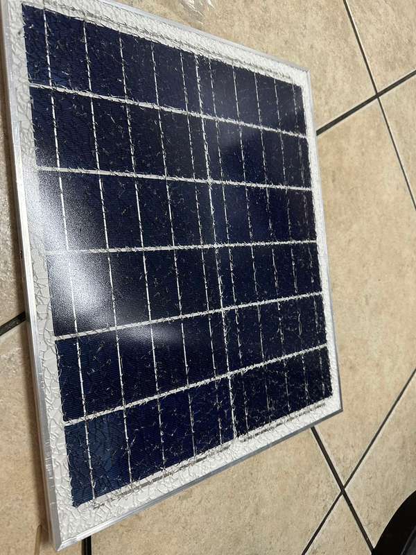600W Solar Powered LED Flood Light With Panel & Remote-IP66