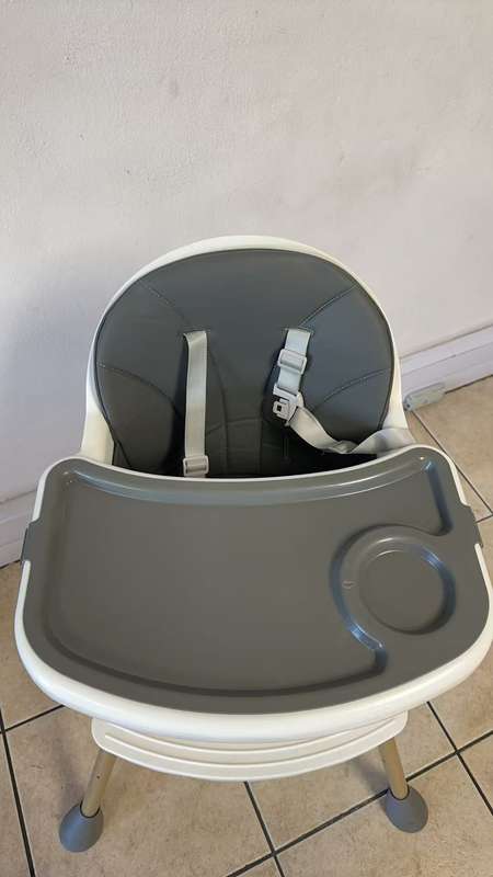 Baby Feeding High Chair, Removable Tray Foldable Baby High Chair