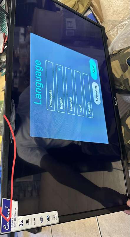 Condere 32-inch Smart TV HD