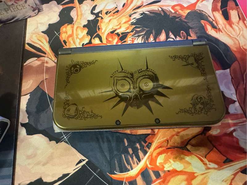 Nintendo 3ds XL Zelda : Majoras Mask Edition