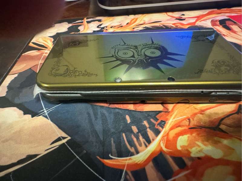 Nintendo 3ds XL Zelda : Majoras Mask Edition